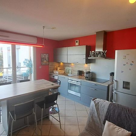 Appartement Cosy 3 Pieces Avec Garage Privatif 圣普列斯特 外观 照片